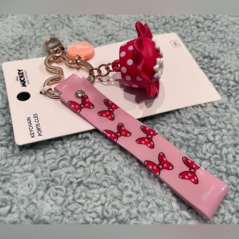 Miniso Disney Minnie Mouse Keychain NWT